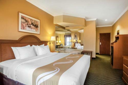 Hotel Rodeway Inn Tahlequah