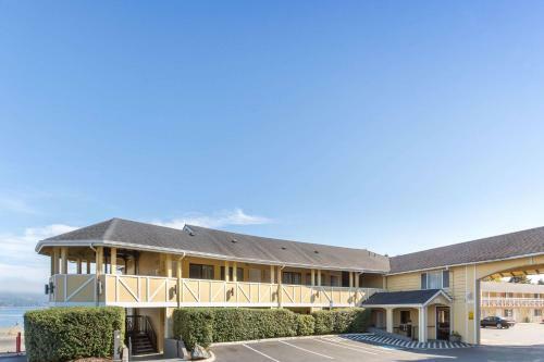 Hotel Super 8 By Wyndham Coos Bay/north Bend