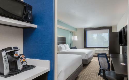 Holiday Inn Express Hotel & Suites Eugene Downtown - University