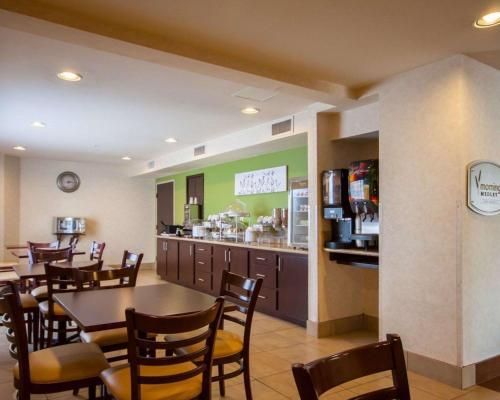 Hotel Sleep Inn Ontario
