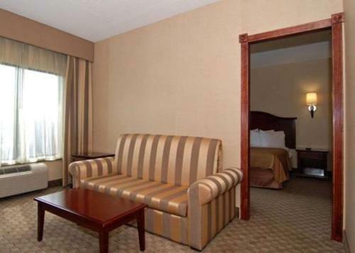 Hotel Quality Inn & Suites Bensalem