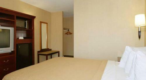 Hotel Quality Inn & Suites Bensalem