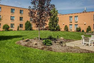 Clarion Hotel Lake Erie
