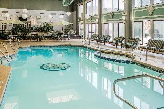 Clarion Hotel Lake Erie