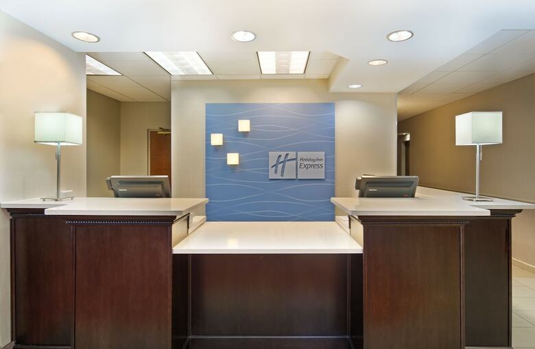 Hotel Holiday Inn Express Harrisburg Ne