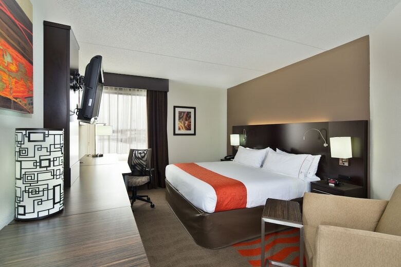 Hotel Holiday Inn Express Harrisburg Ne