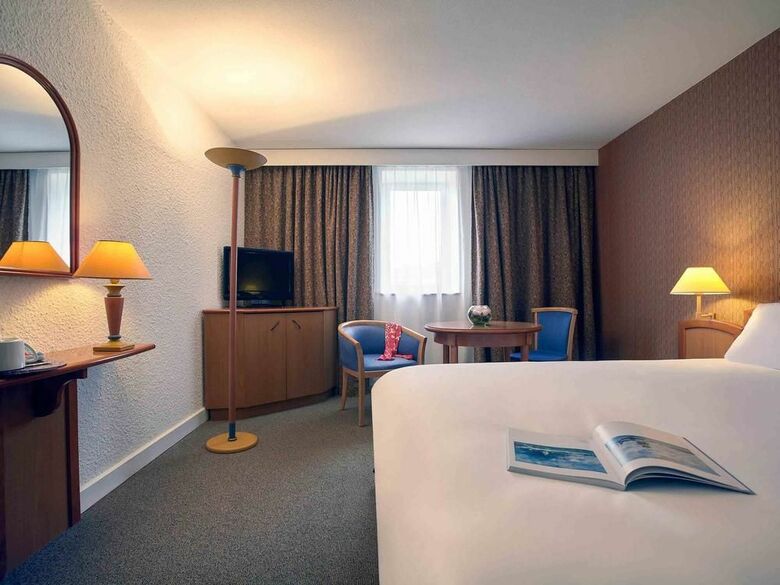 Hotel Mercure Le Havre Bassin Du Commerce