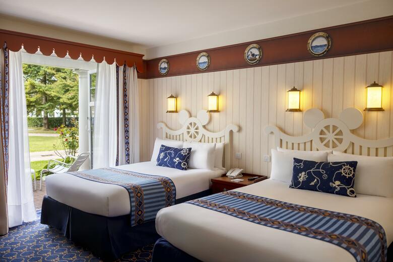 Hotel Disney's Newport Bay Club�