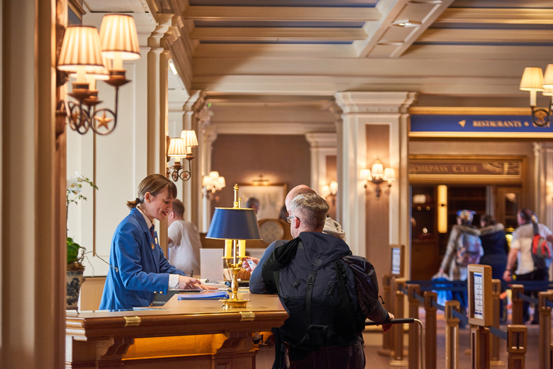 Hotel Disney's Newport Bay Club�