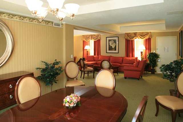 Hotel Doubletree Suites By Hilton Philadelphia West