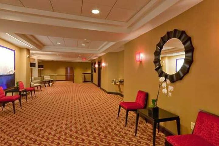 Doubletree By Hilton Hotel & Suites Pittsburgh Downtown