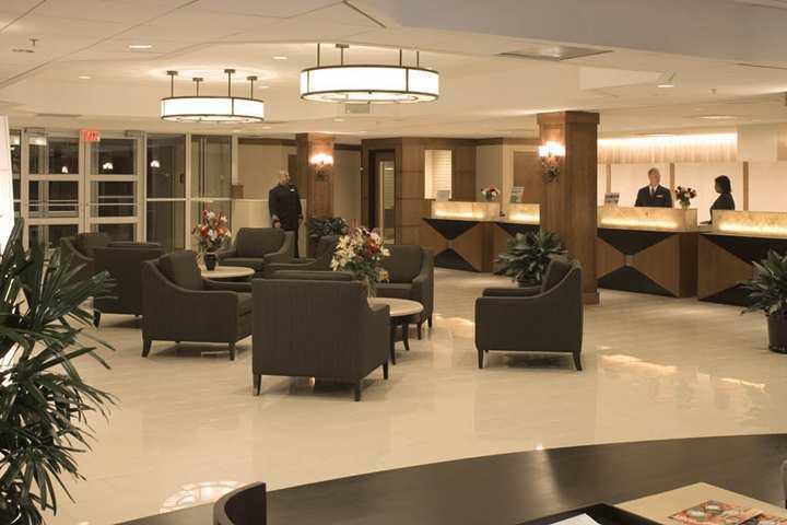 Doubletree By Hilton Hotel & Suites Pittsburgh Downtown
