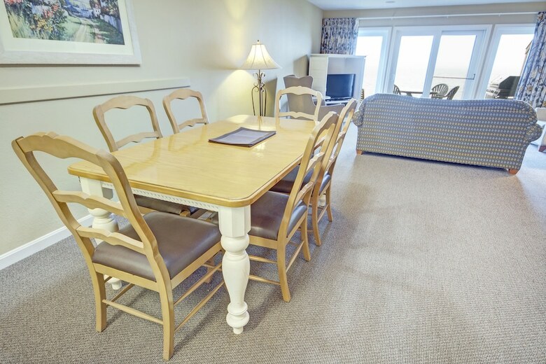 Hotel Wyndham Newport Overlook