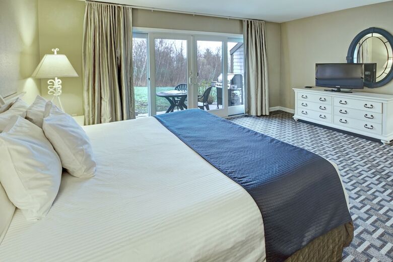 Hotel Wyndham Newport Overlook