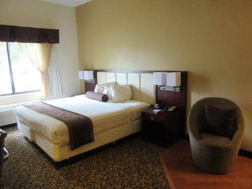 Hotel Baymont By Wyndham Columbia Fort Jackson
