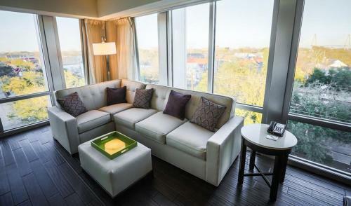 Hotel Holiday Inn Charleston Historic Downtown