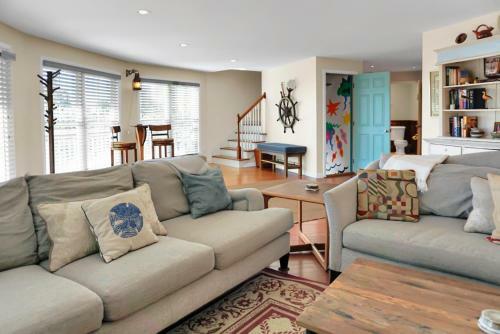 510 W Ashley-mountain To Sea