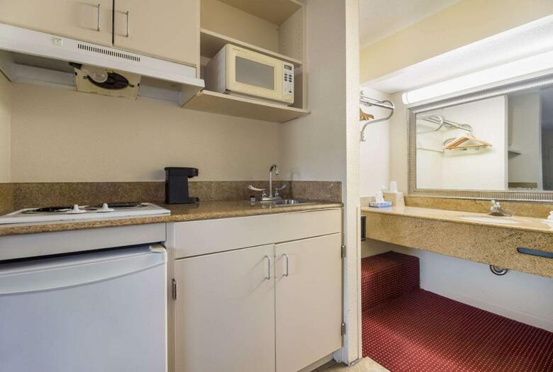 Suburban Extended Stay Hotel Florence