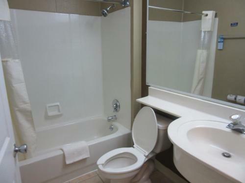 Hotel Microtel Inn By Wyndham Columbia Two Notch Road Area