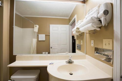 Hotel Microtel Inn By Wyndham Columbia Two Notch Road Area