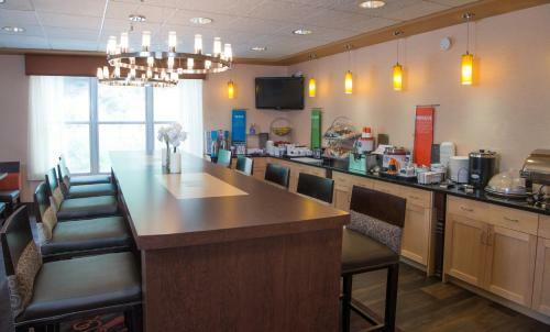 Hotel Hampton Inn At Tin Lizzie Gaming Resort