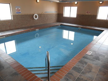 Guesthouse Inn & Suites Sioux Falls Hotel