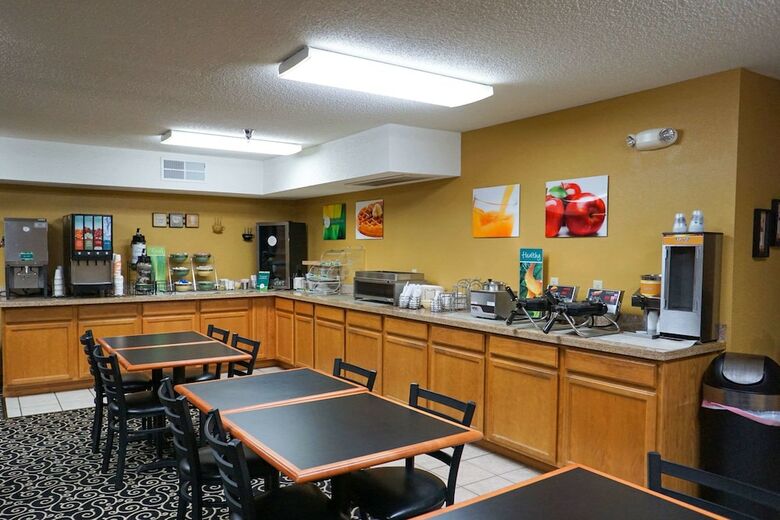 Hotel Quality Inn & Suites Watertown