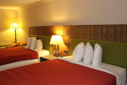 Hotel Garden City Inn