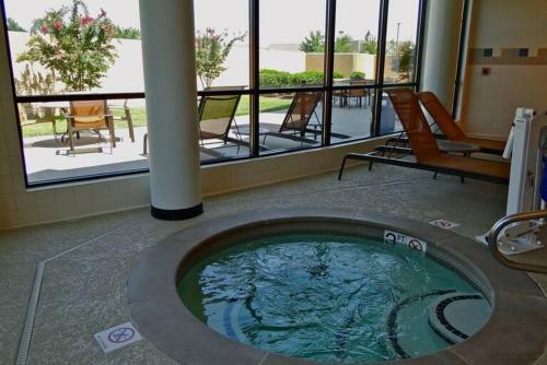 Hotel Courtyard By Marriott Clarksville