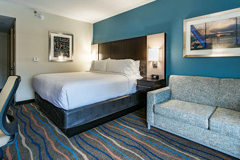 Holiday Inn Hotel & Suites Chattanooga