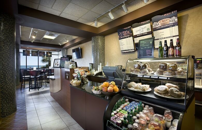 Hotel Coral Beach Resort