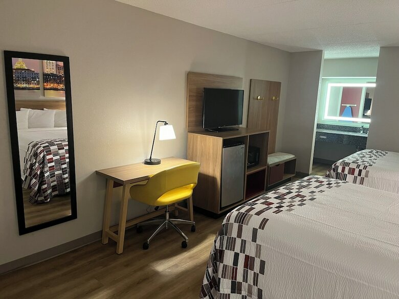 Motel Days Inn Franklin
