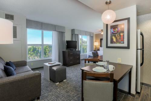 Hotel Homewood Suites By Hilton Southwind - Hacks Cross