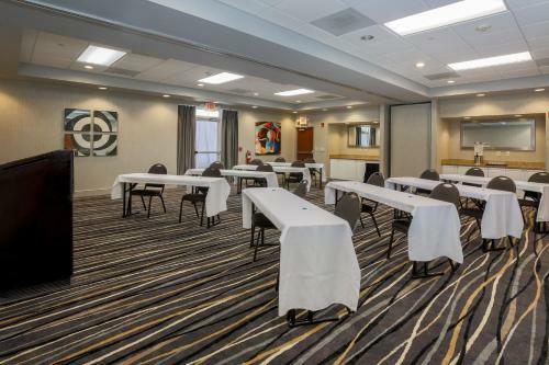 Hotel Homewood Suites By Hilton Southwind - Hacks Cross