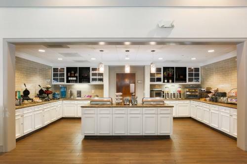 Hotel Homewood Suites By Hilton Southwind - Hacks Cross