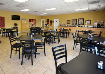 Motel Quality Inn And Suites