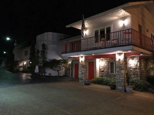 Posada Zoders Inn And Suites