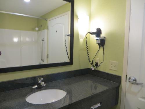Hotel Comfort Suites East Knoxville