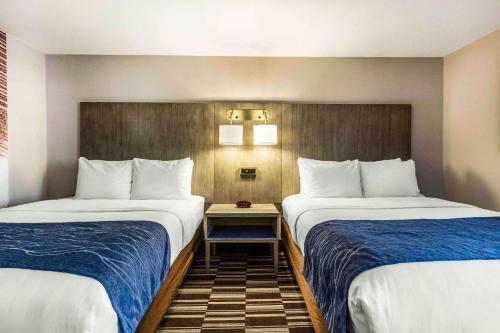 Hotel Country Hearth Inn & Suites