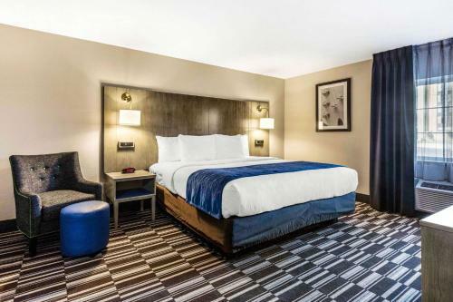 Hotel Country Hearth Inn & Suites