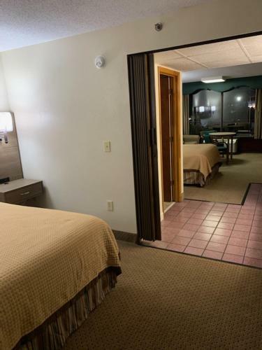 Hotel Riverside Motor Lodge - Pigeon Forge