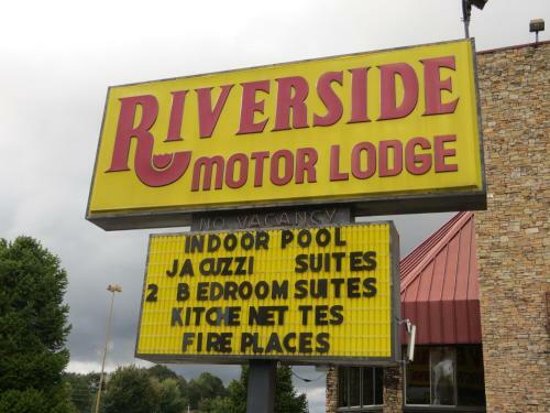 Hotel Riverside Motor Lodge - Pigeon Forge