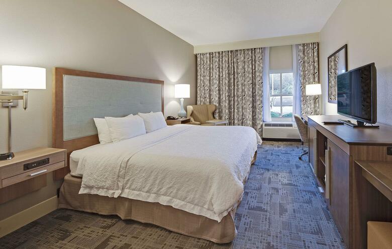 Hotel Hampton Inn Myrtle Beach Broadway At The Beach
