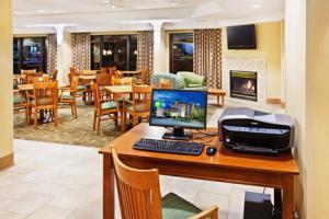 Holiday Inn Express Hotel & Suites Pigeon Forge
