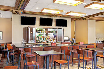 Motel Baymont Inn & Suites Houston- Sam Houston Parkway