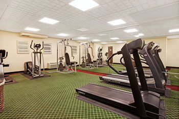 Motel Baymont Inn & Suites Houston- Sam Houston Parkway