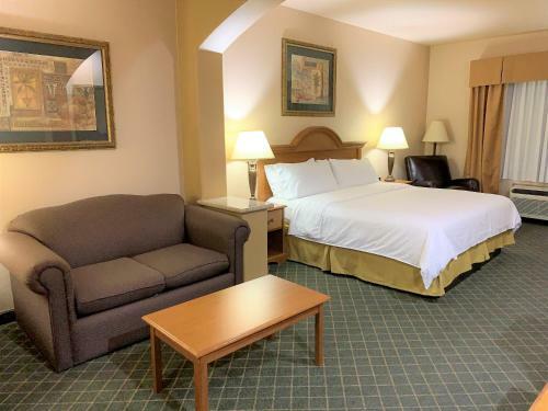 Holiday Inn Express Hotel And Suites Alice