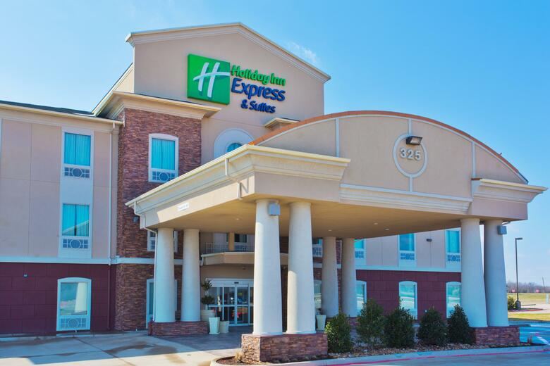 Holiday Inn Express Hotel & Suites Alvarado
