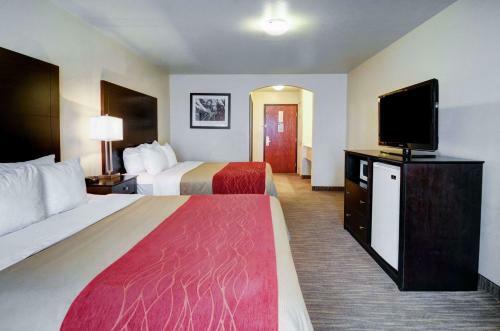 Hotel Comfort Inn And Suites Medical West
