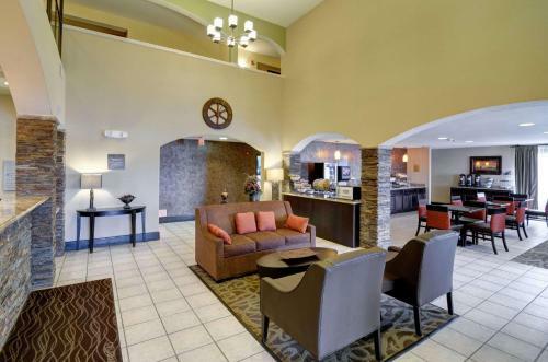 Hotel Comfort Inn And Suites Medical West